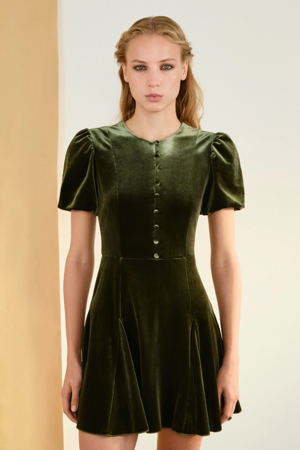 Thời trang đầm tay bồng được phái đẹp yêu thích