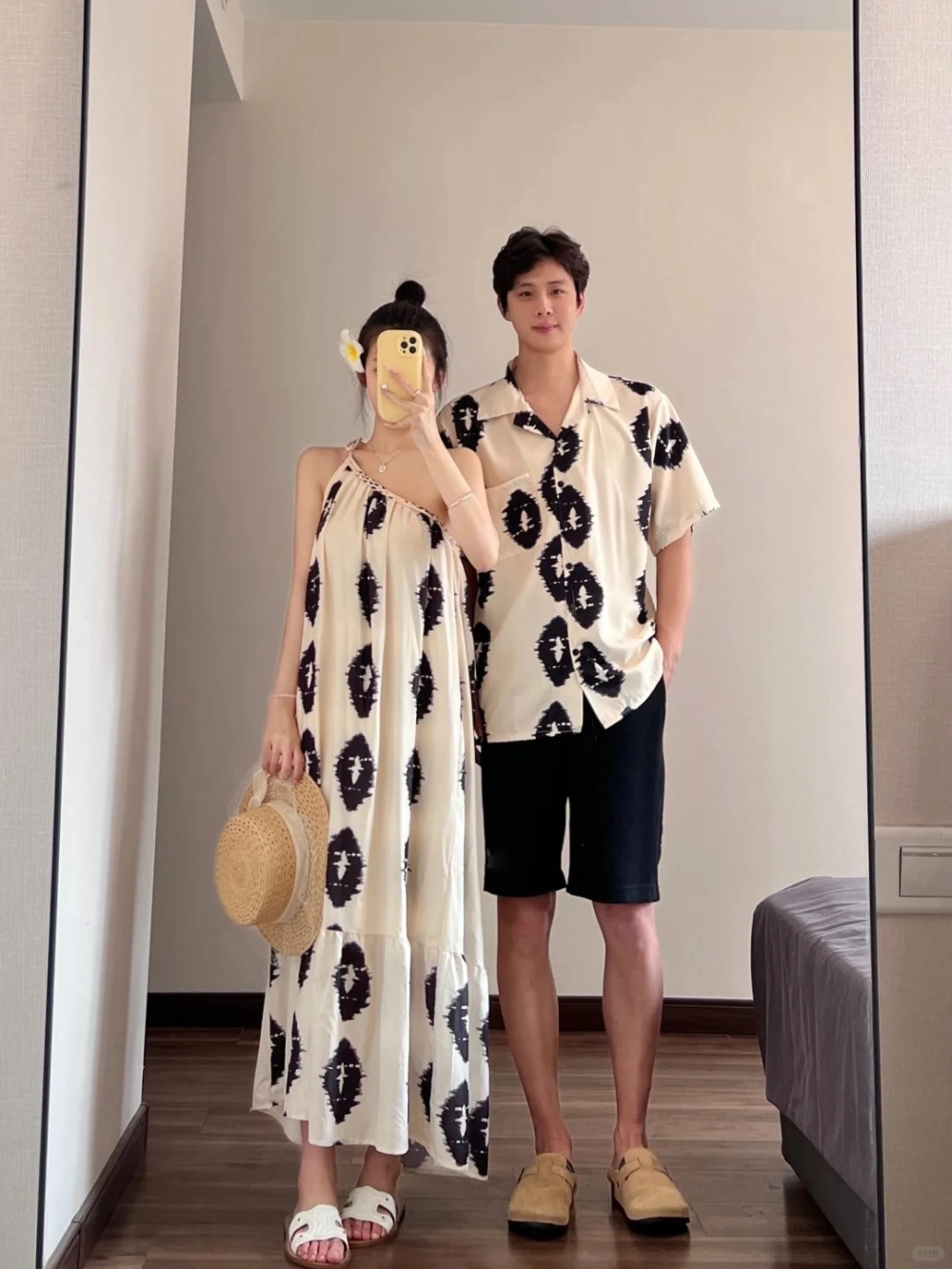 Set đồ đôi đi biển vintage mang hơi thở cổ điển