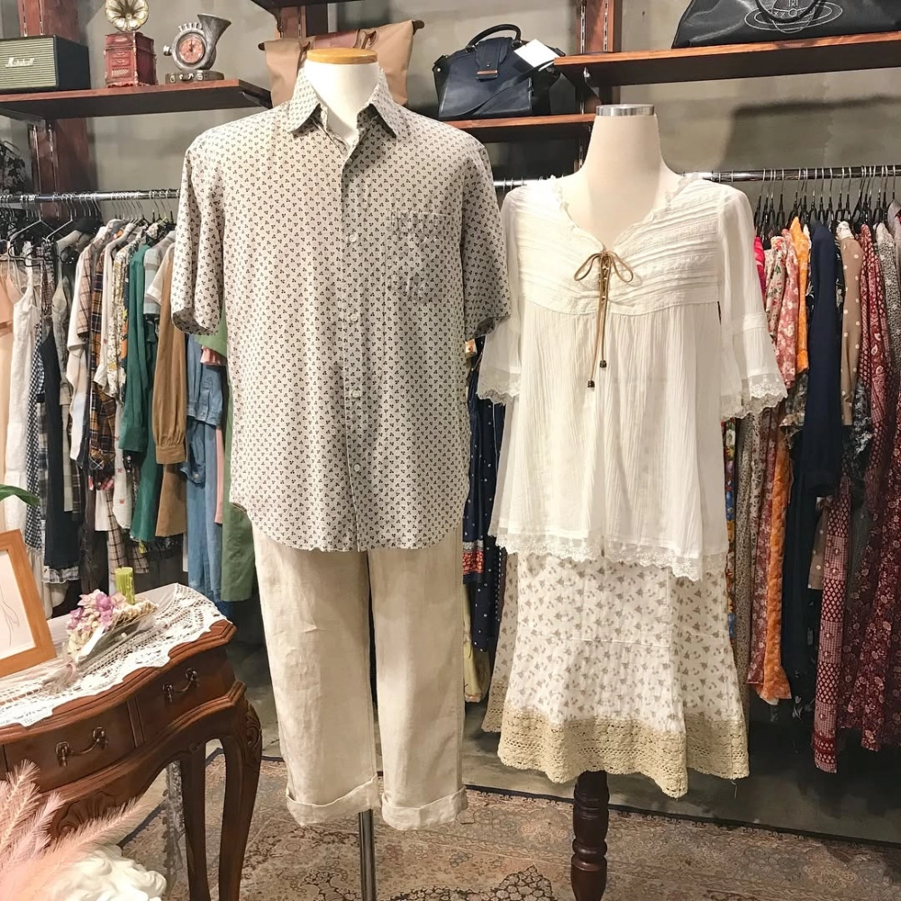 Đồ đôi vintage thiết kế riêng độc bản cho người yêu