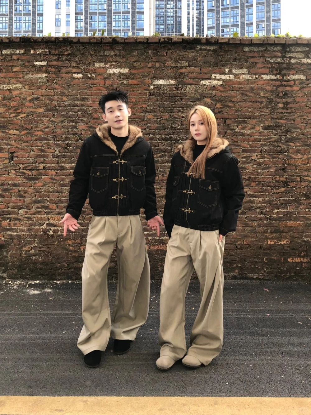 Set đồ đôi Tết năng động đi sapa giữ ấm hiệu quả