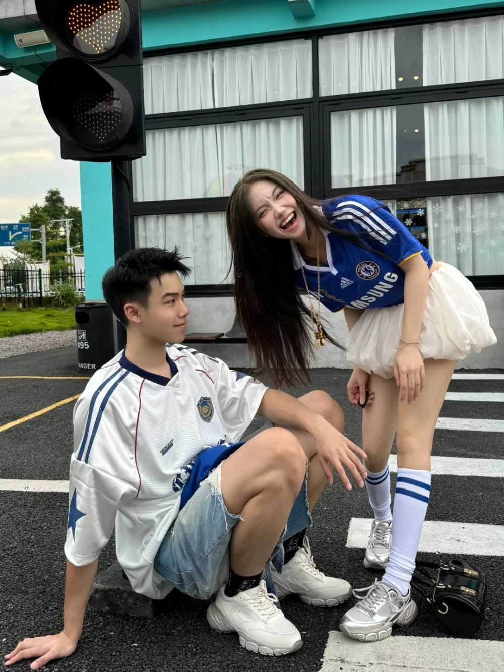 Set đồ tập gym đôi chất liệu thun lạnh co giãn thoải mái