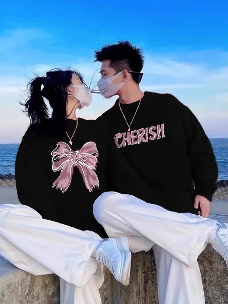 Bộ đồ đôi thiết kế tay lỡ phong cách tối giản