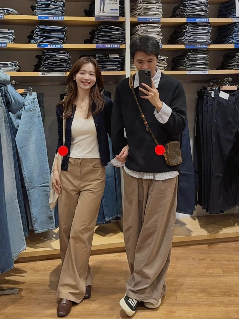 Bộ đồ đôi tối giản sang trọng cho bữa tiệc tối