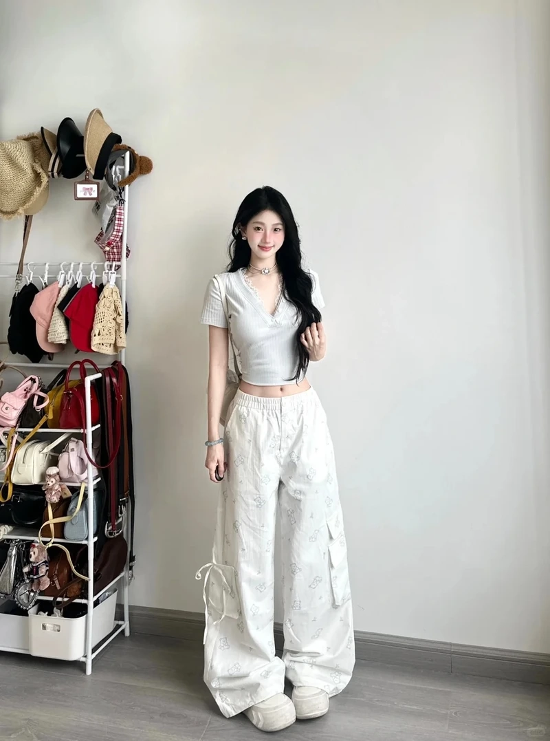 Thoải mái xu hướng với quần cargo oversize