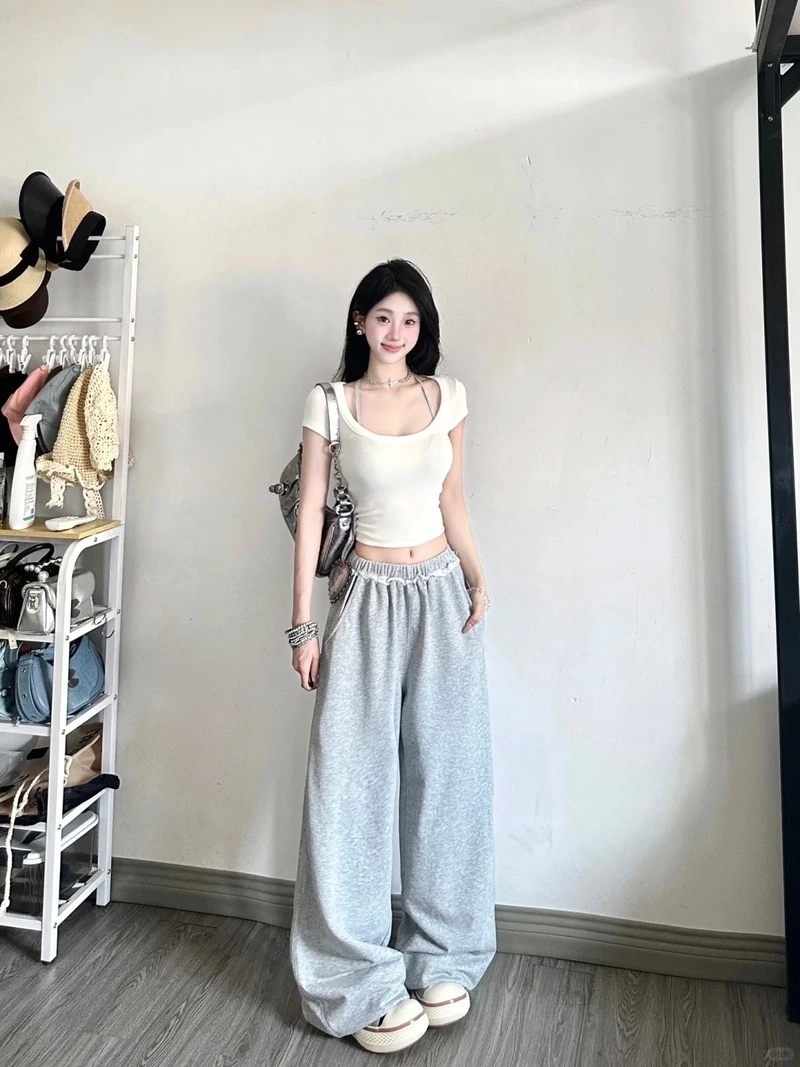 Vận động linh hoạt cùng quần jogger thể thao