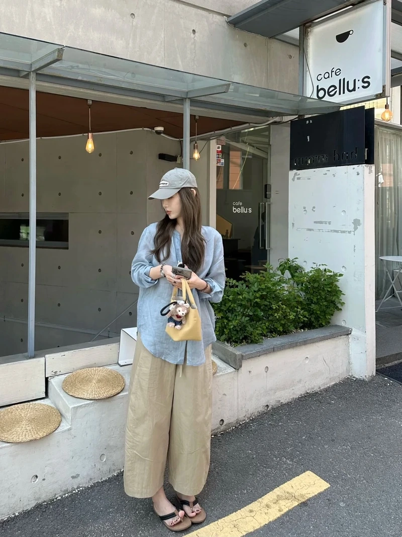 Nhẹ nhàng thanh lịch với quần kaki màu be