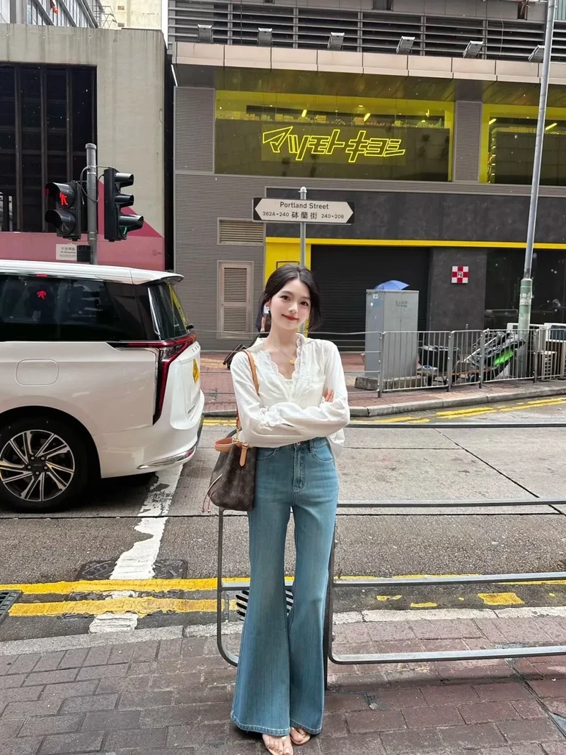 Luôn thời thượng với quần ống loe nữ