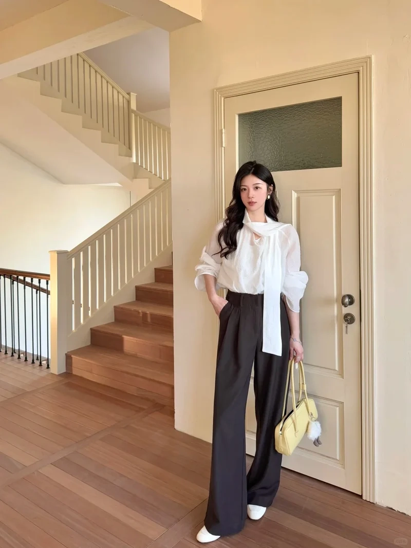 Diện đẹp mọi lúc với quần jean ống rộng form đẹp