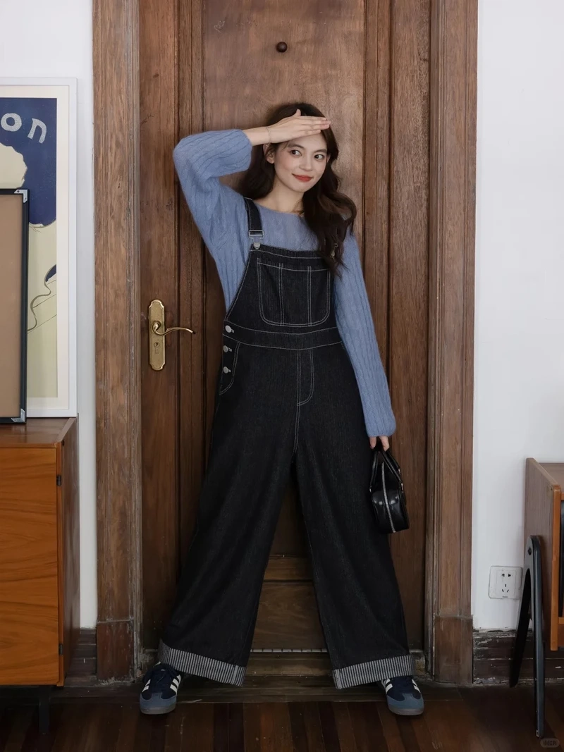 Di chuyển linh hoạt với quần yếm năng động