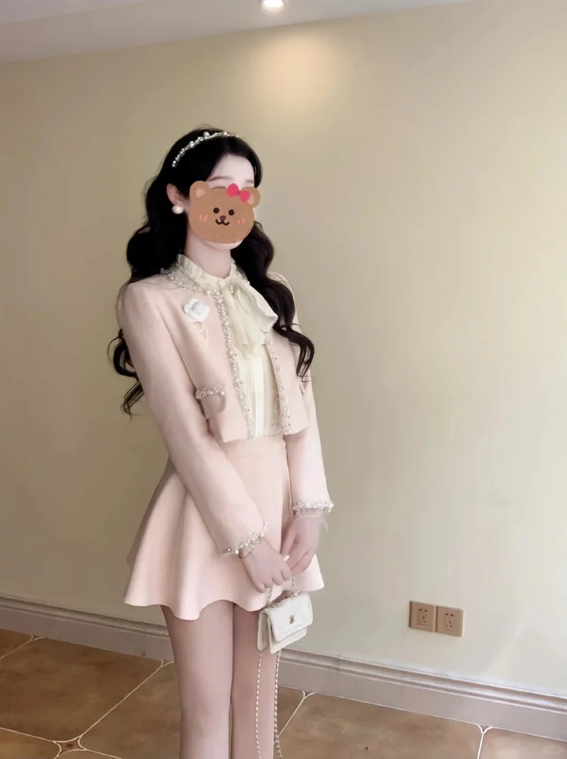 Bắt trend mọi mùa với set tweed thời trang