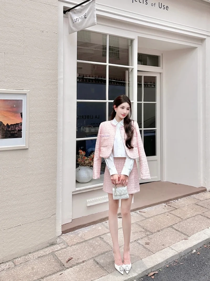 Dạo phố thoải mái với set tweed mặc dạo phố