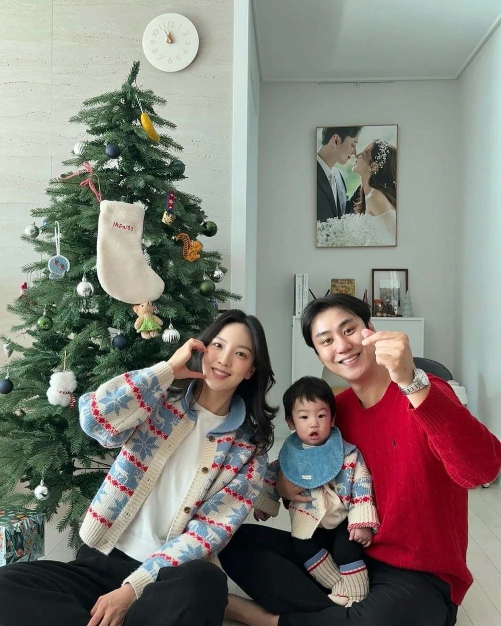 Mẫu áo đôi gia đình 3 người cute in hình hoạt hình