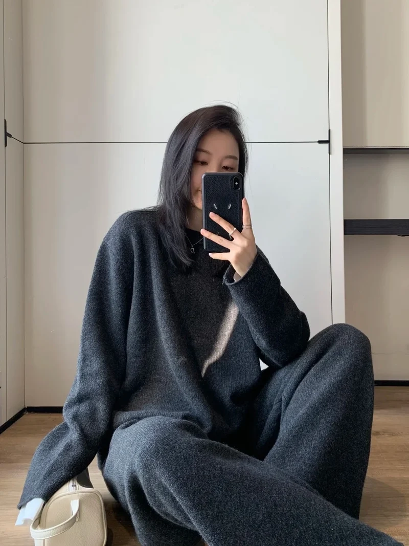 Street style cực chất với set len tăm street style