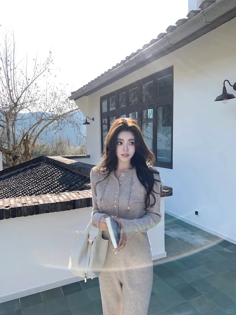 Set đồ len tăm là gì mà gây bão