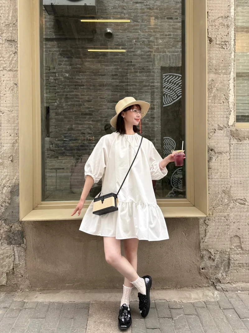 Phong cách Hàn Quốc xinh đẹp cùng váy baby doll phong cách Hàn