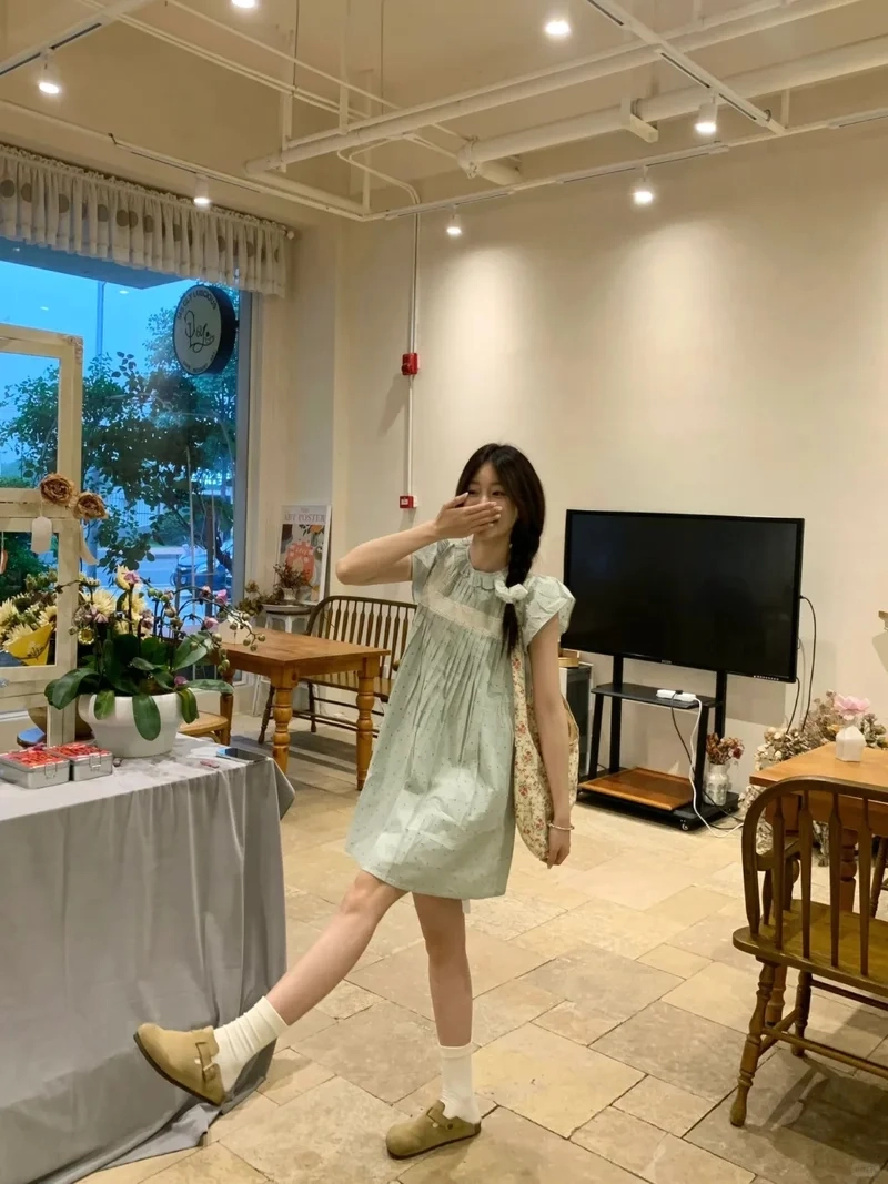 Mùa hè tươi mát với váy baby doll mặc hè