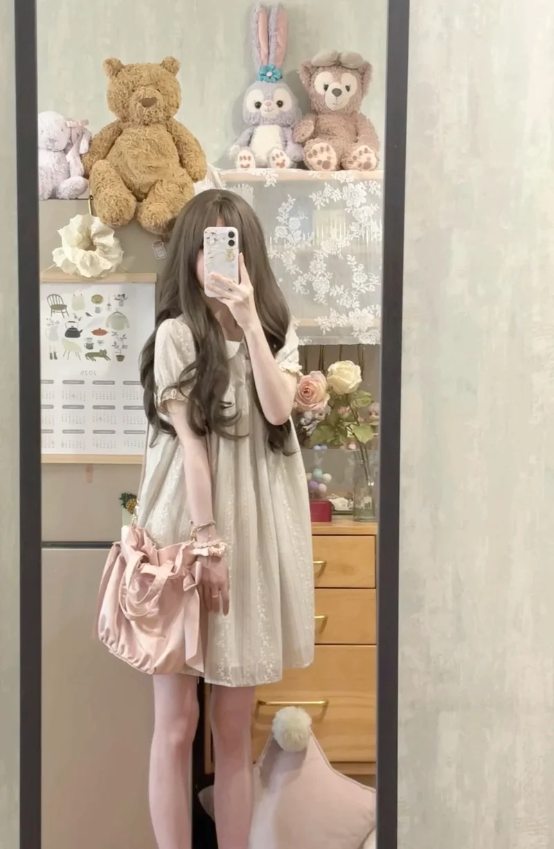 Mặc hàng ngày vẫn xinh với váy baby doll mặc hàng ngày