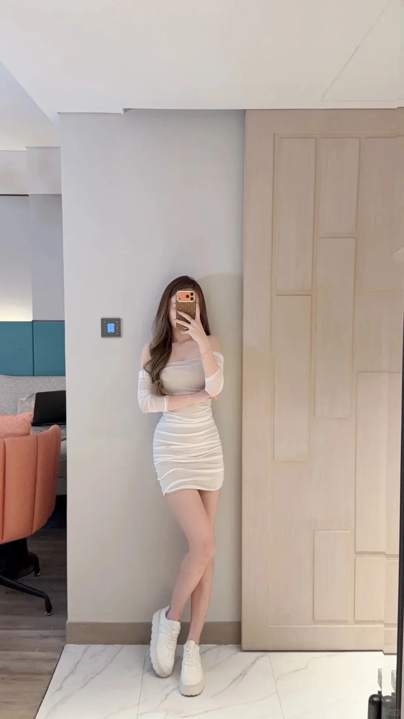 Váy body dạo phố là gì trong làng mốt