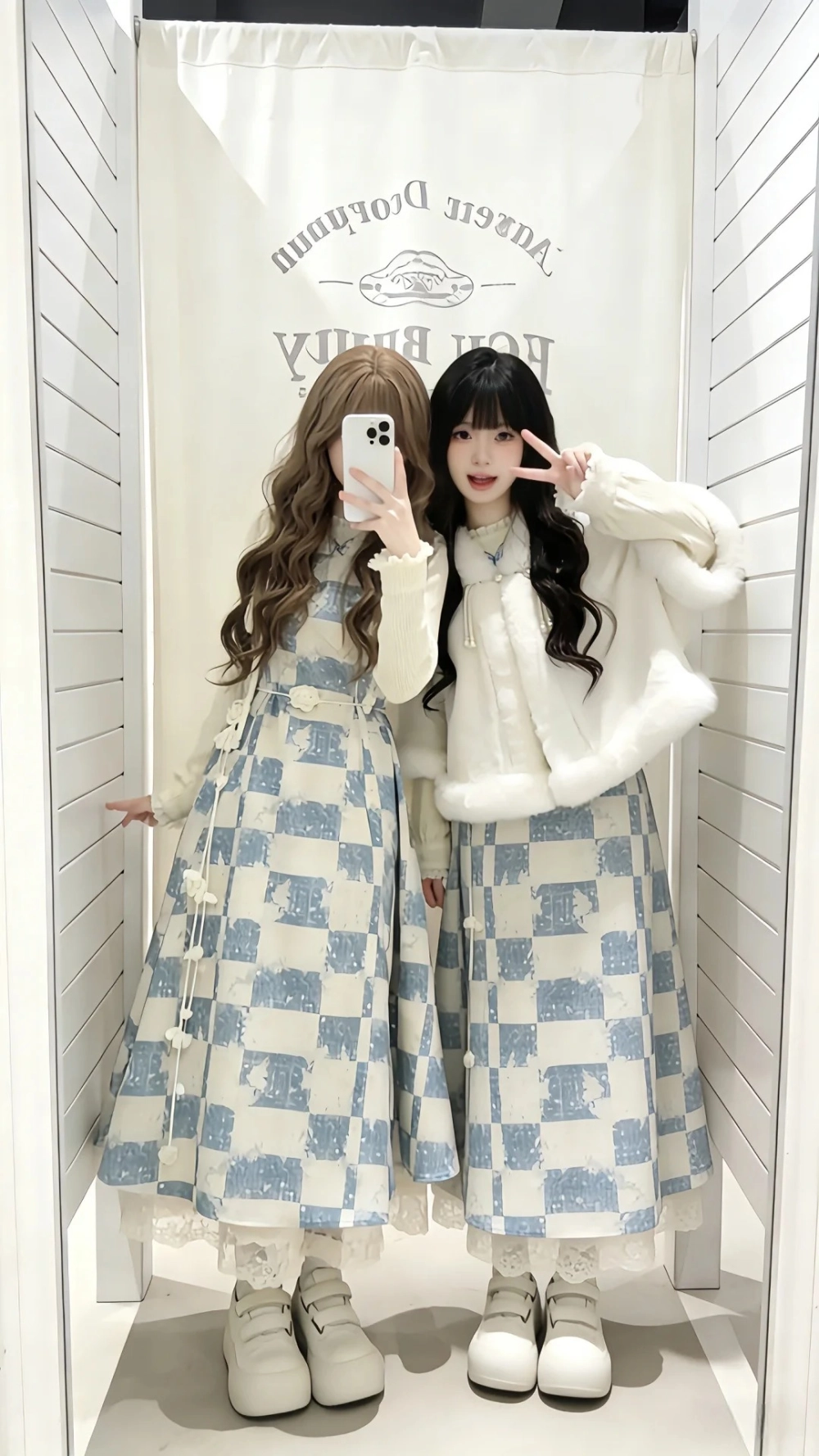 Váy đôi chị em gái màu pastel ngọt ngào cho chị em