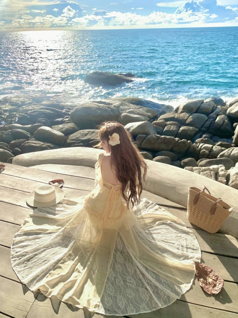 Đầm maxi sang trọng lan tỏa khí chất nữ