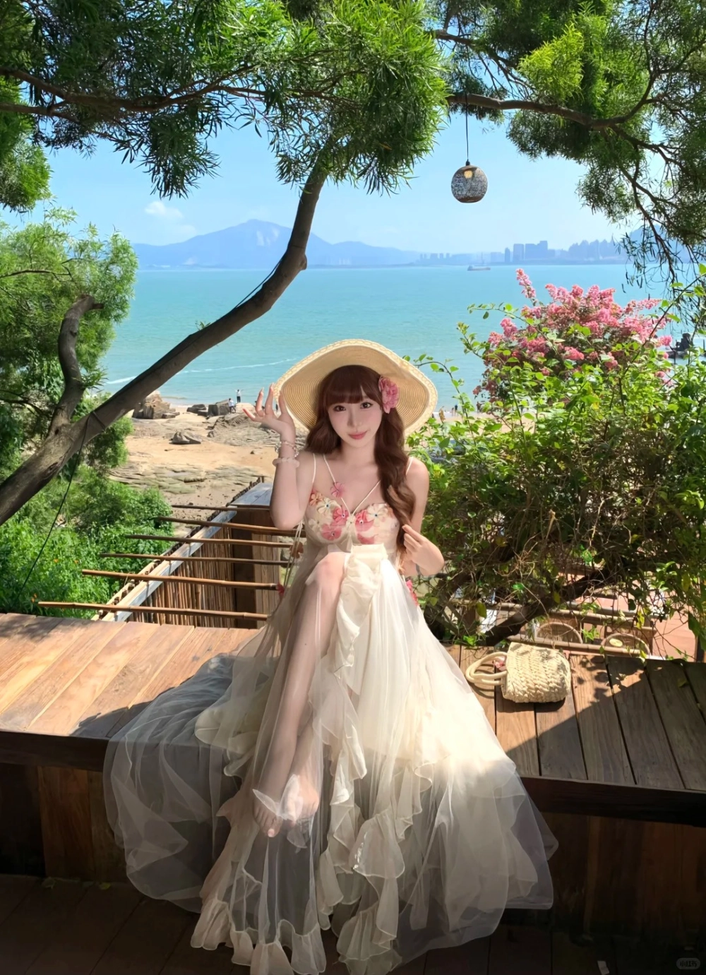 Váy maxi bay bổng tôn nét nữ tính dịu dàng