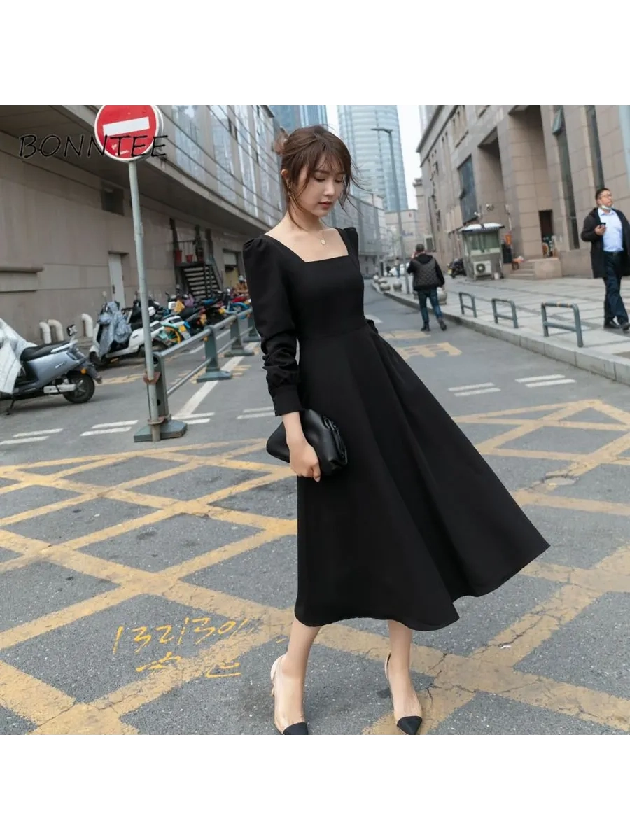 Váy xòe thời thượng bắt kịp xu hướng mới