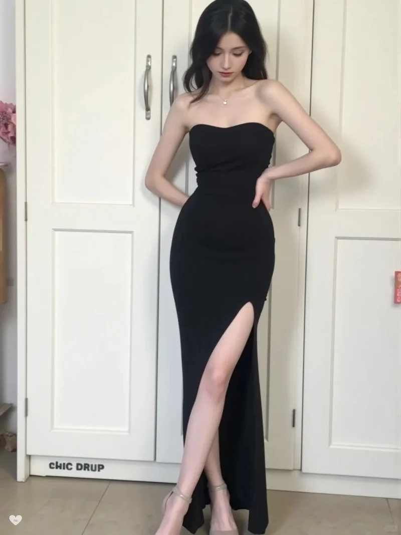 Đầm xẻ đùi cao kiểu dáng hiện đại xu hướng