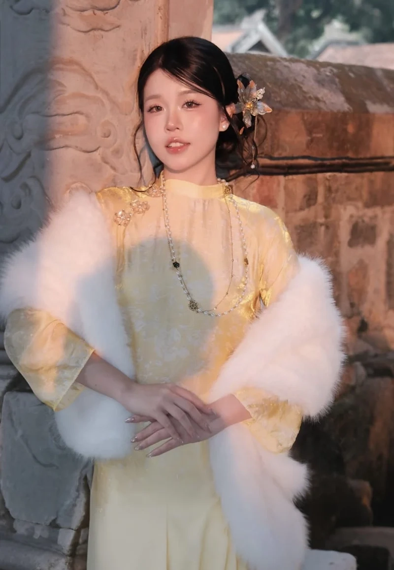 Khăn choàng cổ dễ phối áo khoác phối đồ