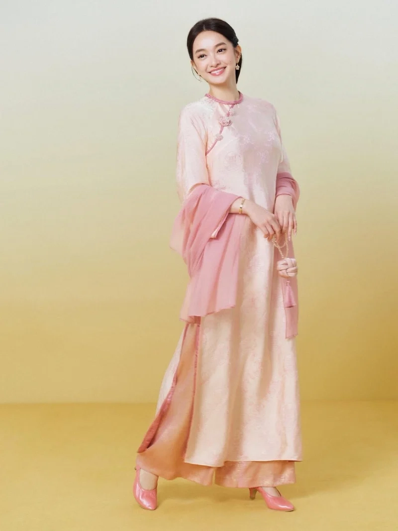 Khăn choàng đẹp phù hợp mọi phong cách thời trang