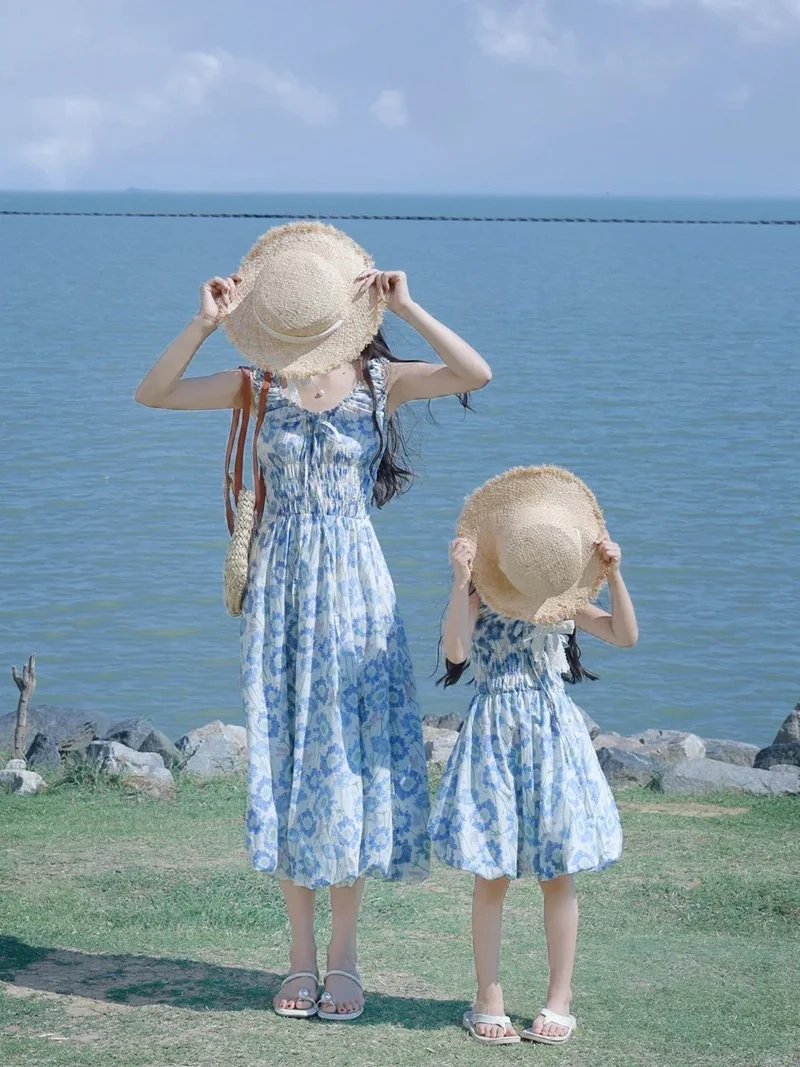 Nhiều người yêu thích Set váy mẹ và bé gái vì phối đồ