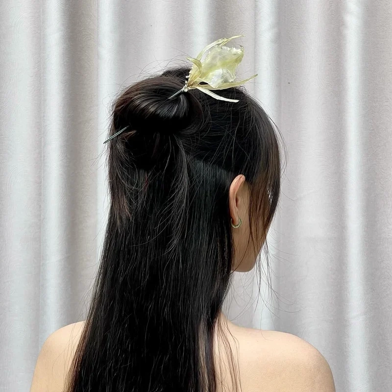 Phái đẹp chọn Trâm cài tóc vì phong cách thanh lịch