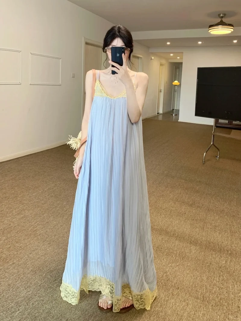 Vẻ ngoài dịu dàng nhờ Váy maxi nhẹ nhàng