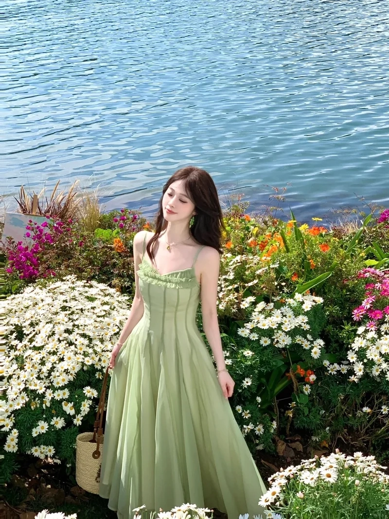 Phong cách nhẹ nhàng nhờ Váy maxi nữ tính