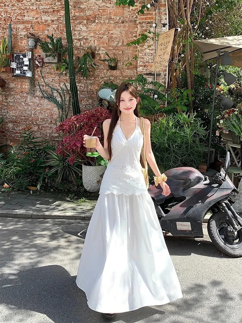Xu hướng mới gọi tên Váy maxi hot trend