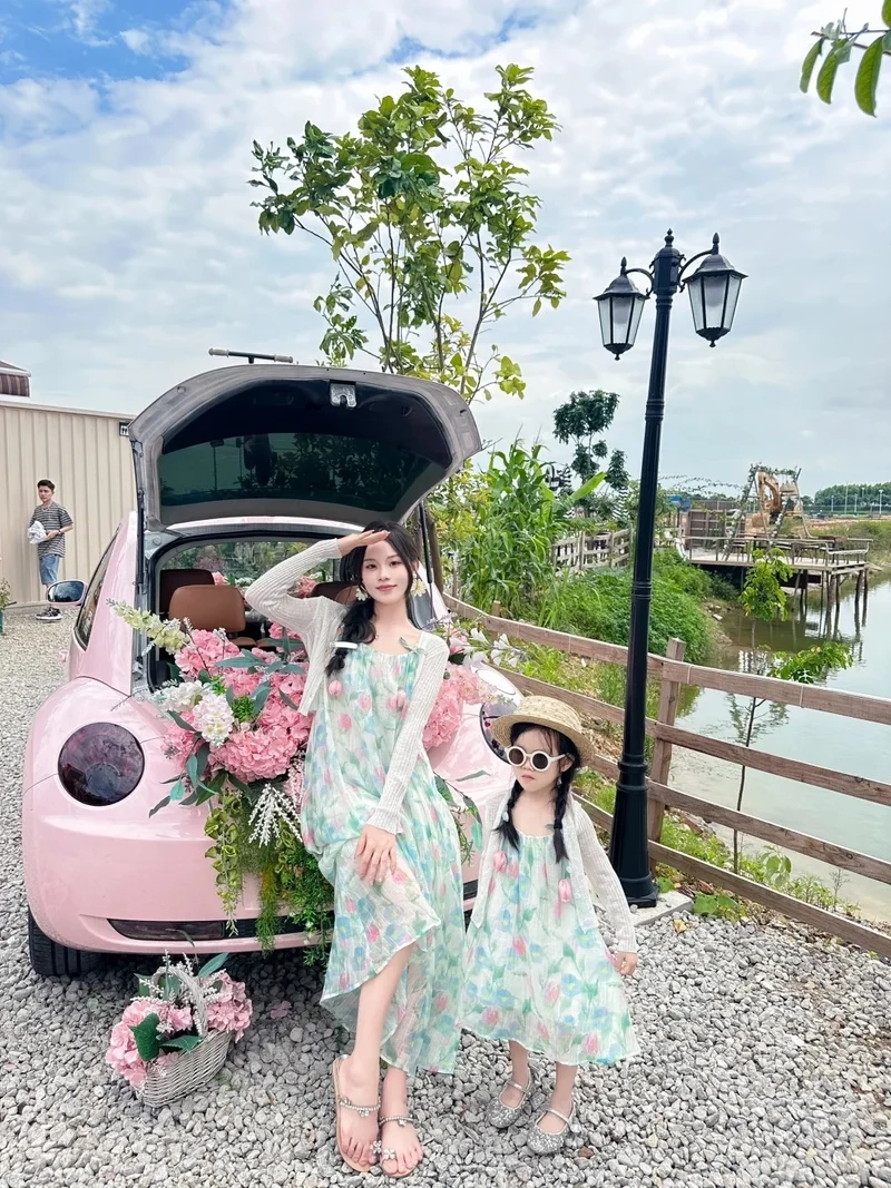 Kỳ nghỉ đáng nhớ cùng Váy maxi mẹ và bé đi biển kỷ niệm