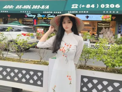 Những bộ ảnh áo dài dáng suông thanh lịch và sang trọng nhất