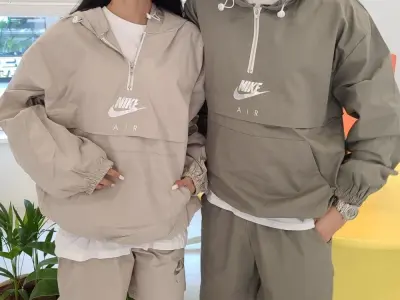 50+ Hình ảnh áo hoodie cặp trẻ trung cực chất cho đôi bạn