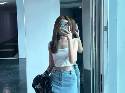 Săn ngay 95+ ảnh chân váy Denim dáng dài dạo phố siêu đỉnh