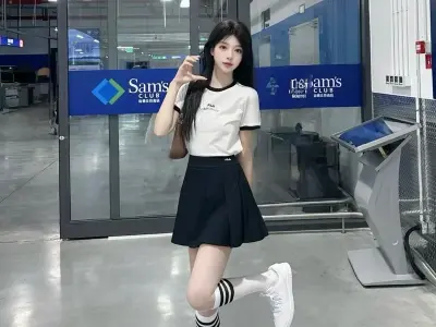 Ngắm loạt 70+ ảnh chân váy xếp ly sang chảnh sành điệu