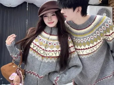 99+ Hình ảnh đồ đôi đi chơi tết cực sành điệu cho lứa đôi