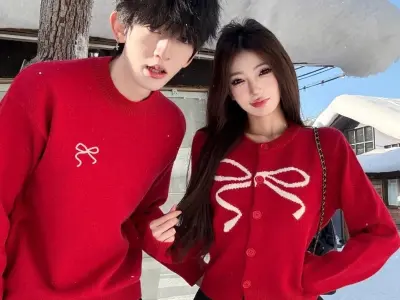 79+ Hình ảnh đồ đôi màu đỏ may mắn rước tài lộc đầu xuân