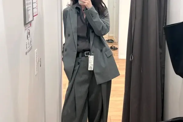 Top 50+ mẫu áo khoác blazer trendy nhất năm 2026