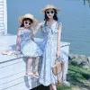 62+ kiểu váy maxi mẹ và bé đi biển giúp cả hai tỏa sáng