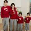 Set Đồ Gia Đình Đẹp: Phong Cách Couple Streetwear 2026
