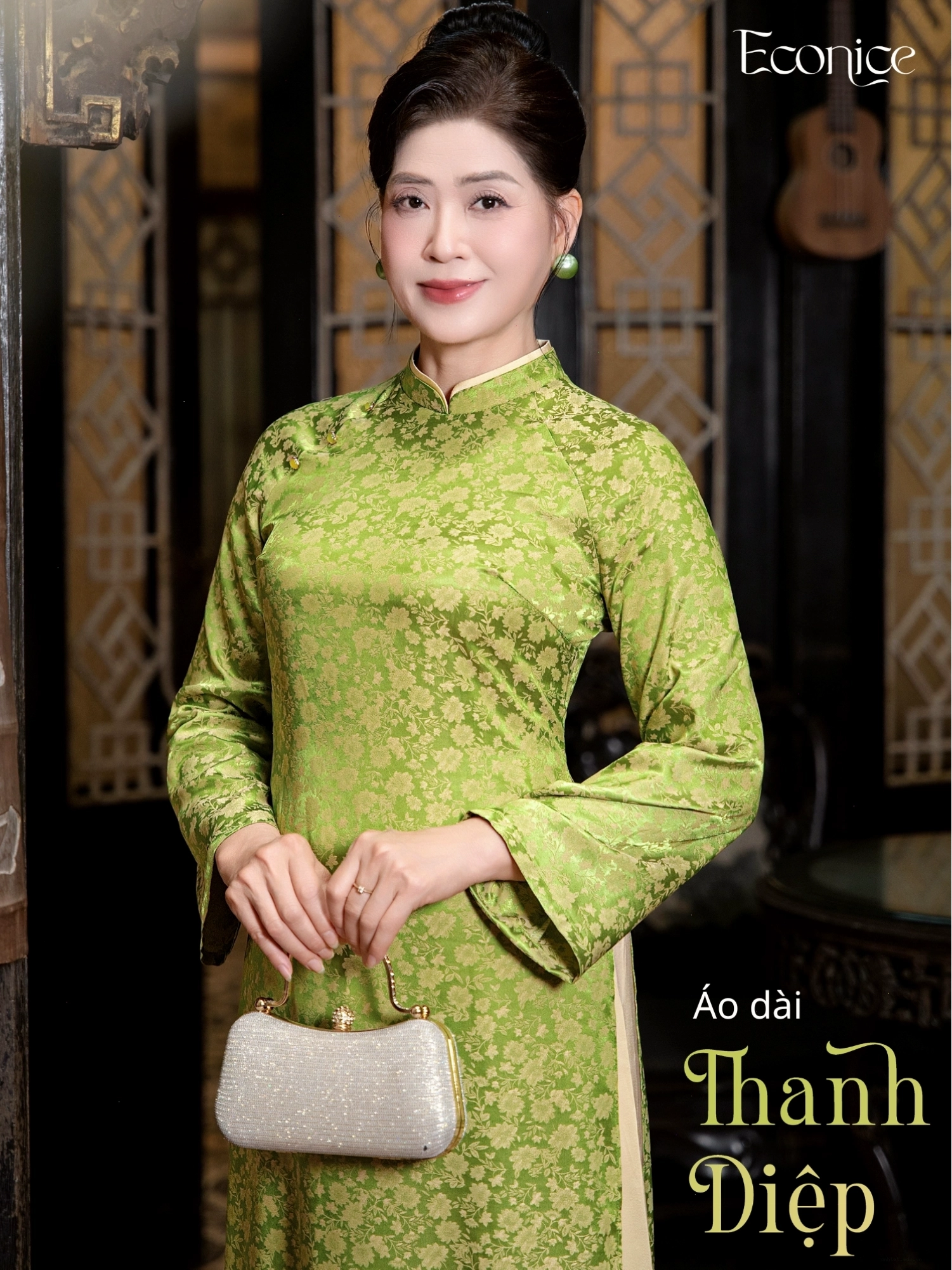 Áo dài cách tân nữ Econice Thanh Diệp, tay lỡ, cổ tròn, họa tiết hoa văn