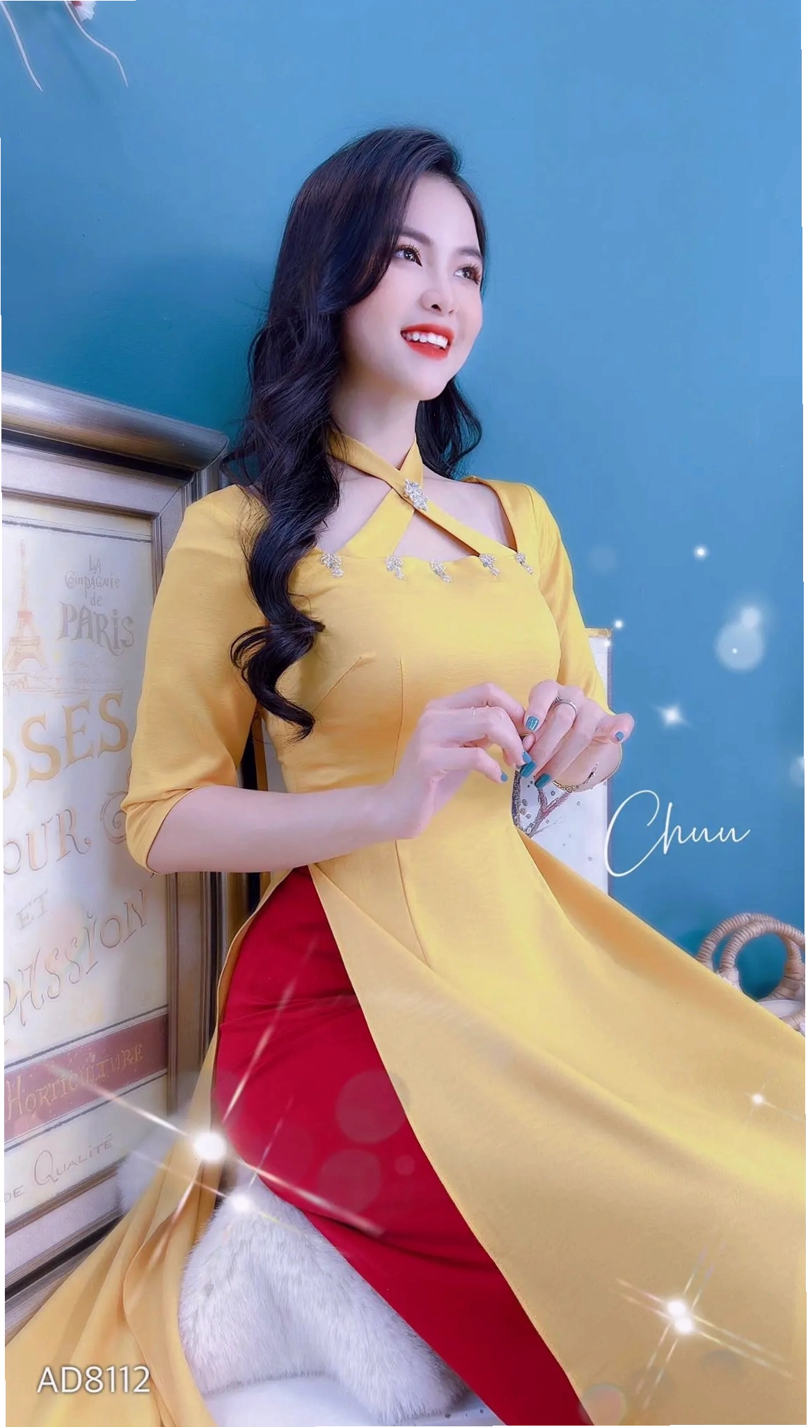 Áo dài đồng phục cổ chữ X đính cườm