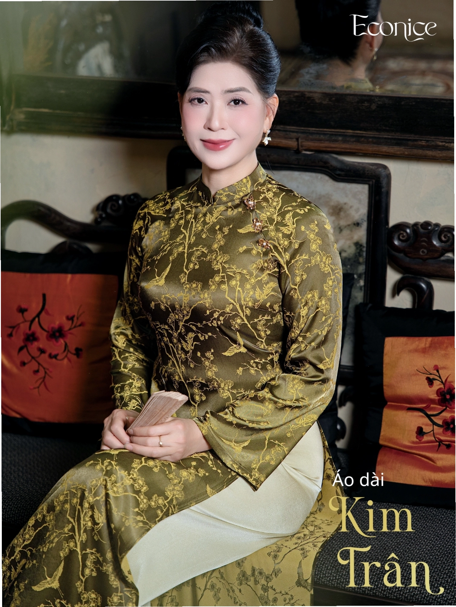 Áo dài tết nữ cách tân màu hồng phấn