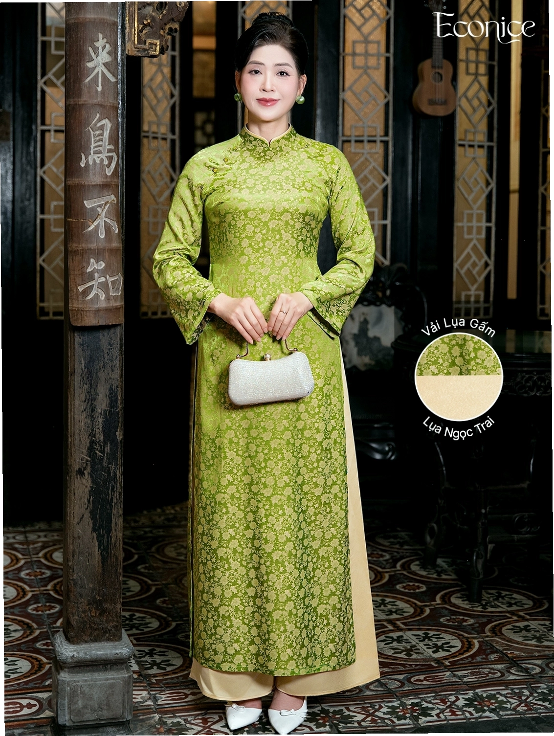 Áo dài tết nữ cách tân màu vàng kem