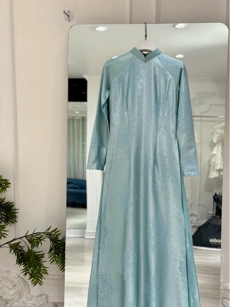 Áo Dài Truyền Thống Lụa Hồng Vân Màu Xanh Ngọc, cổ tròn, tay dài