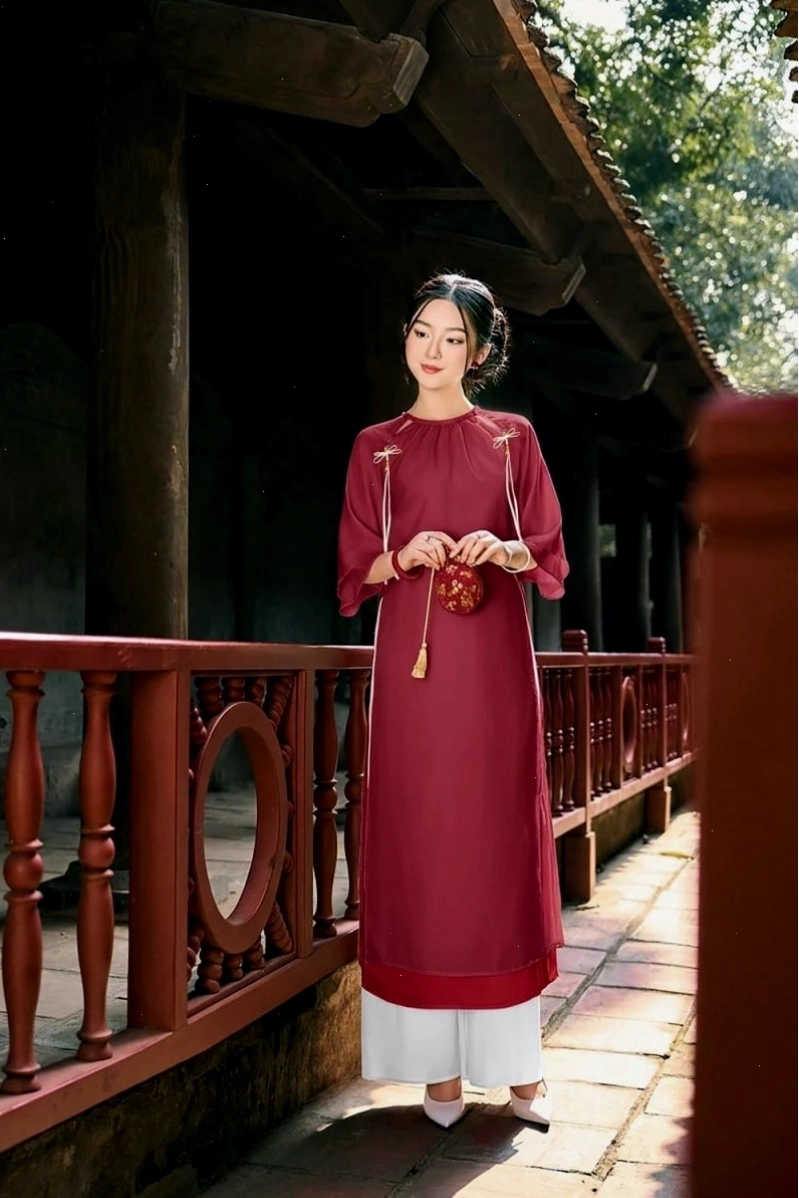 Áo dài truyền thống màu nâu đất trầm ấm với cổ tàu